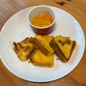 今日の朝ごはん♪使えるセブンのフルーツミックス＆フレンチトーストと