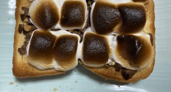 マシュマロで作るスモアトースト！息子がまた夜にお腹すいたって・・・
