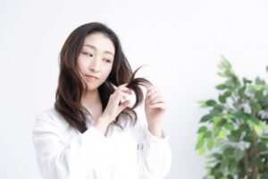 太く多い硬い髪くせ毛＆気になる白髪に良いシャンプーとヘマチン原液見つけた！