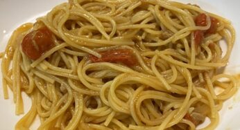 フライパン一つでめっちゃ簡単♪トマトとツナのパスタでウマい！